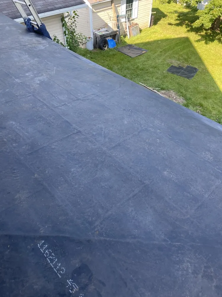 Slide of Gailan Group Roofing