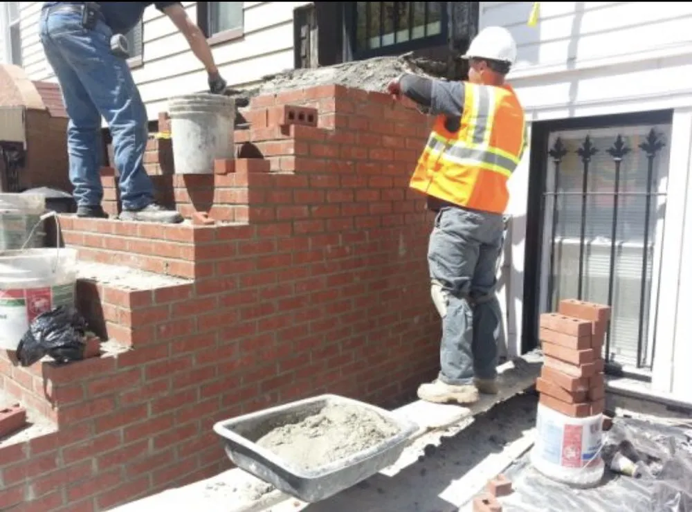 Slide of Galaxy Construction Usa