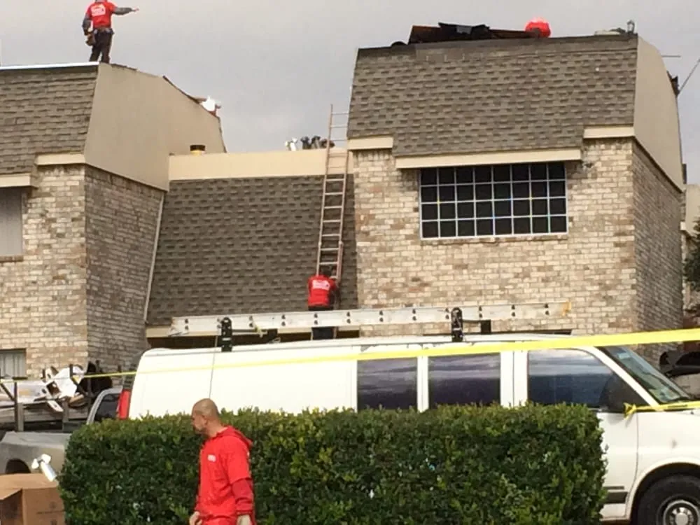 Slide of Galeas Roofing Inc