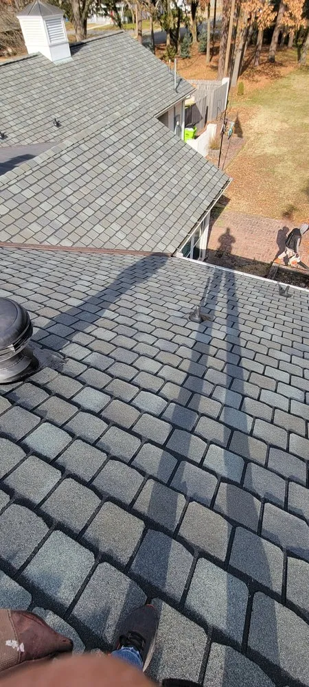 Slide of Galicia Roofing