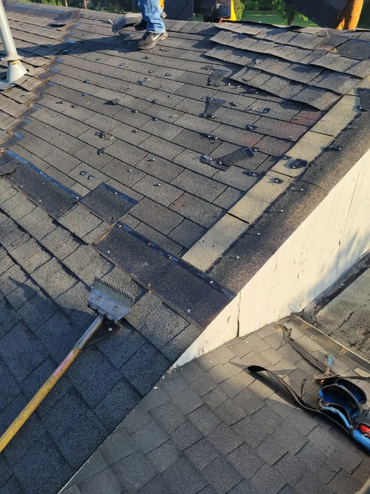 Slide of Galicia Roofing