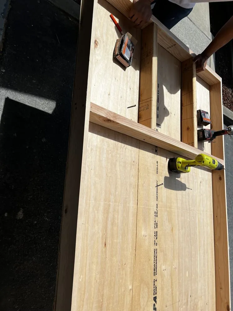 Slide of Galin2 Handyman