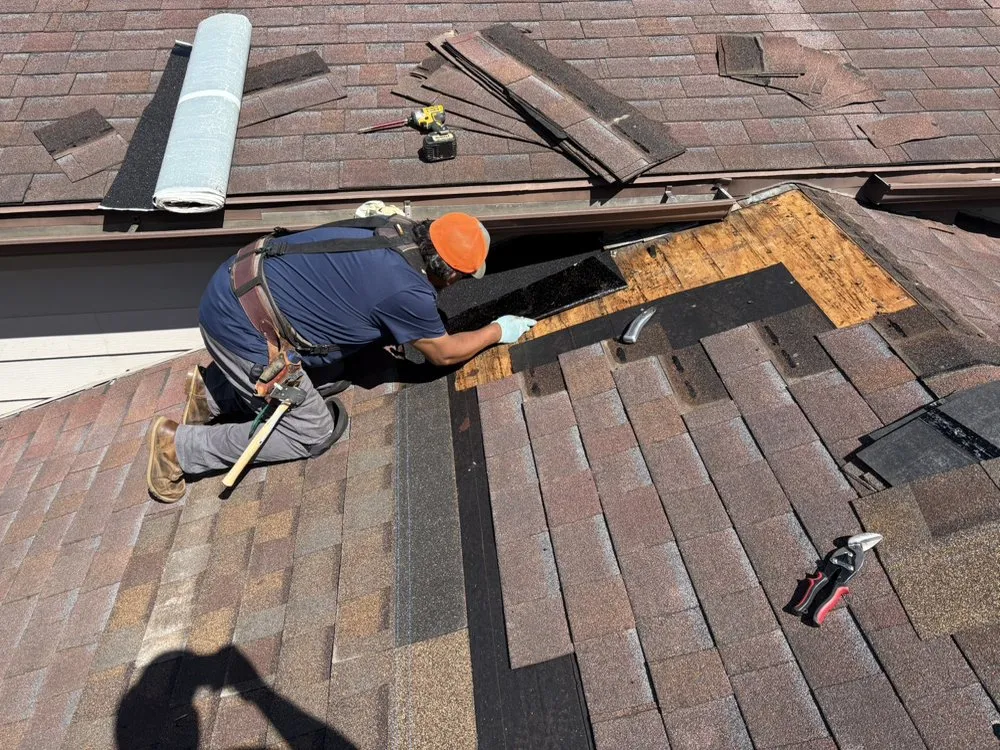 Slide of Gali’s Roofing And Gutters