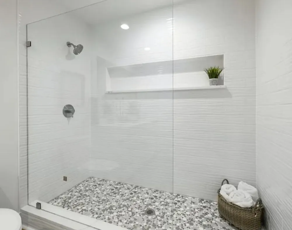 Slide of Gallardo Remodeling