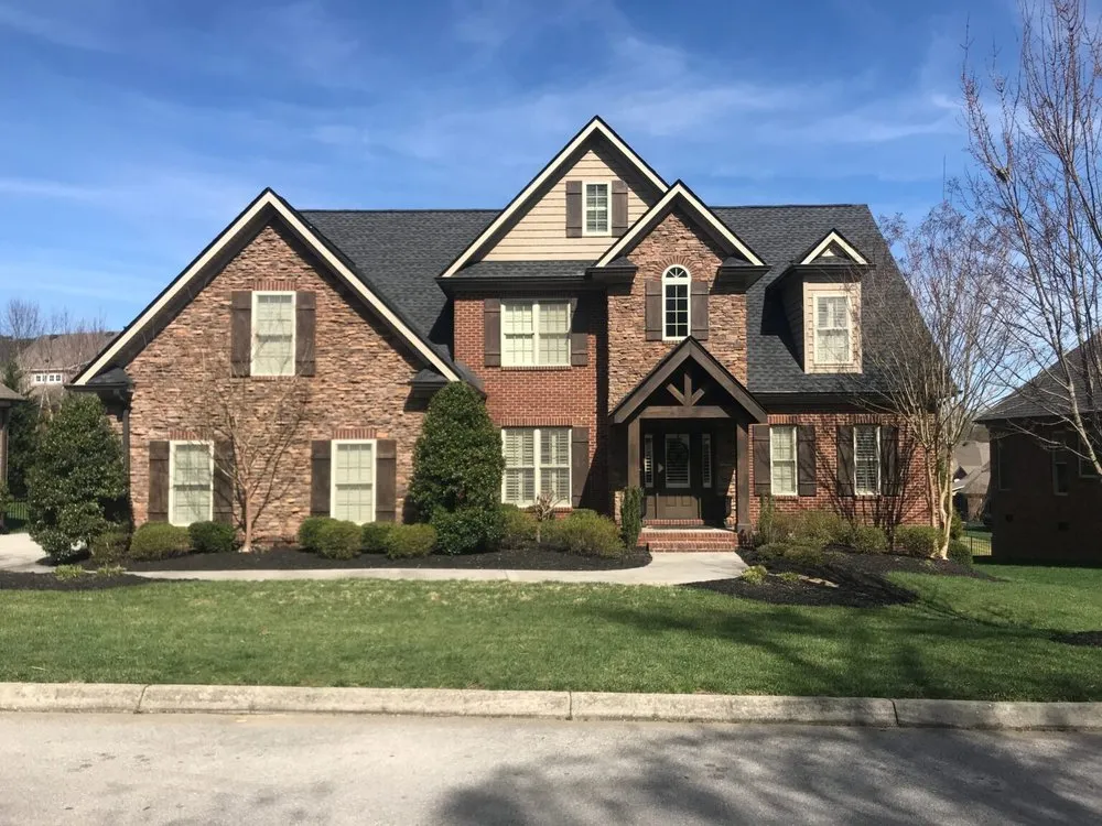 Slide of Gallardo Roofing