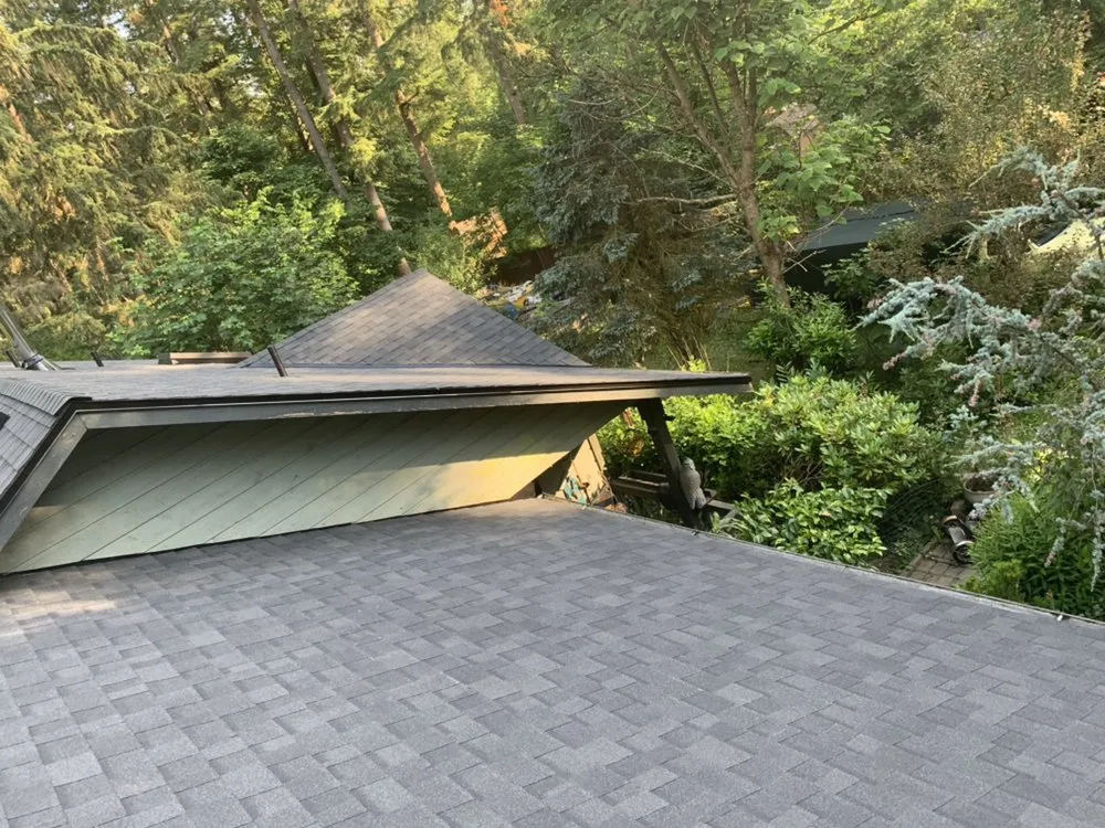 Slide of Gallardo Roofing