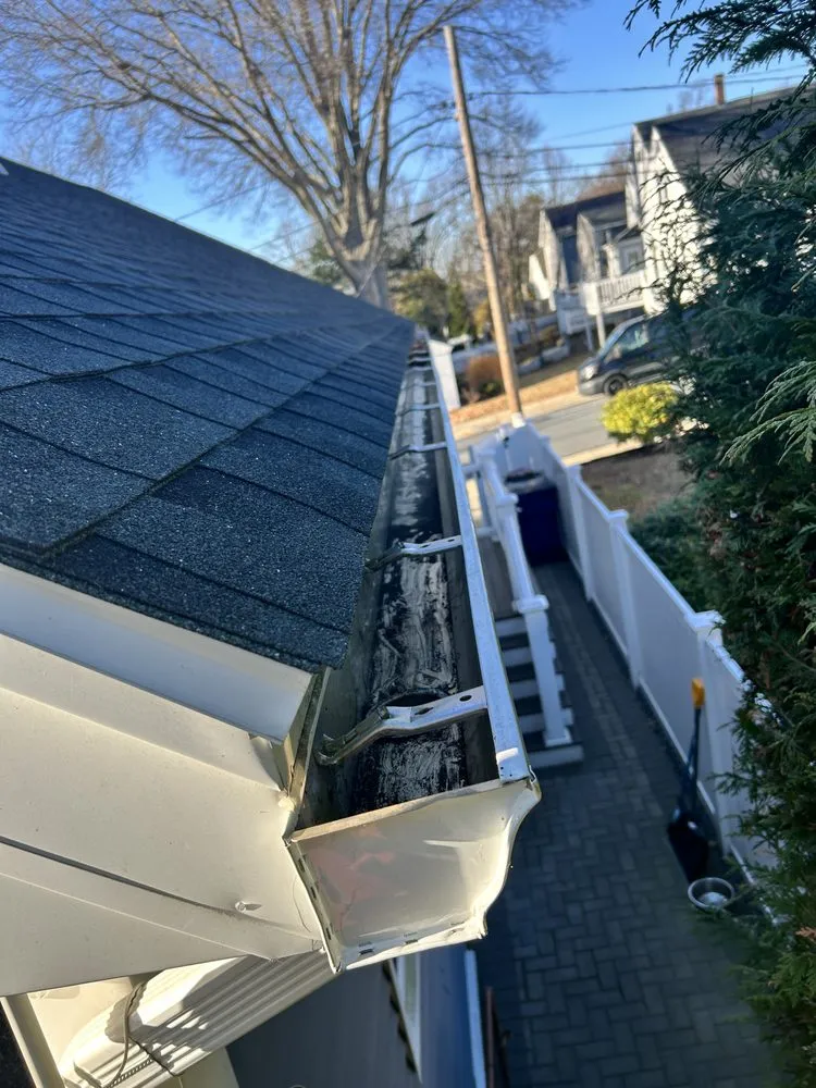 Slide of Galvao Construction