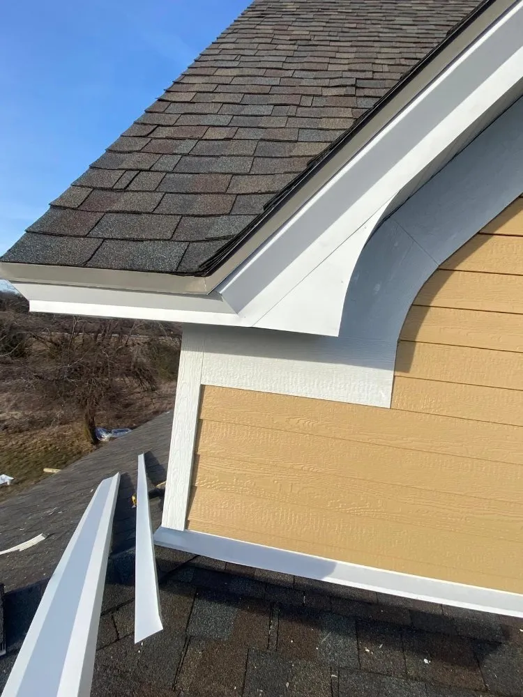 Slide of Gamas Roofing And Siding