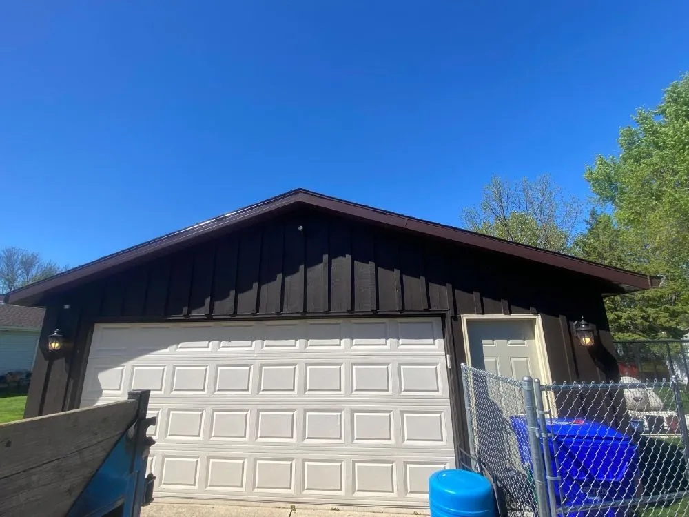 Slide of Gamas Roofing And Siding