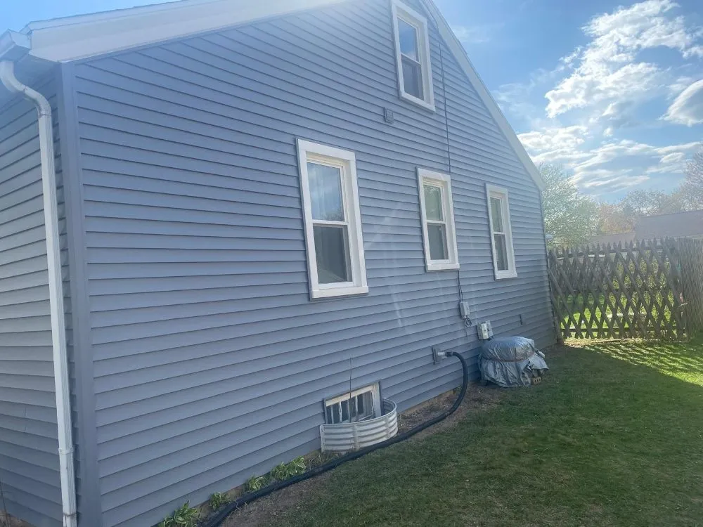 Slide of Gamas Roofing And Siding