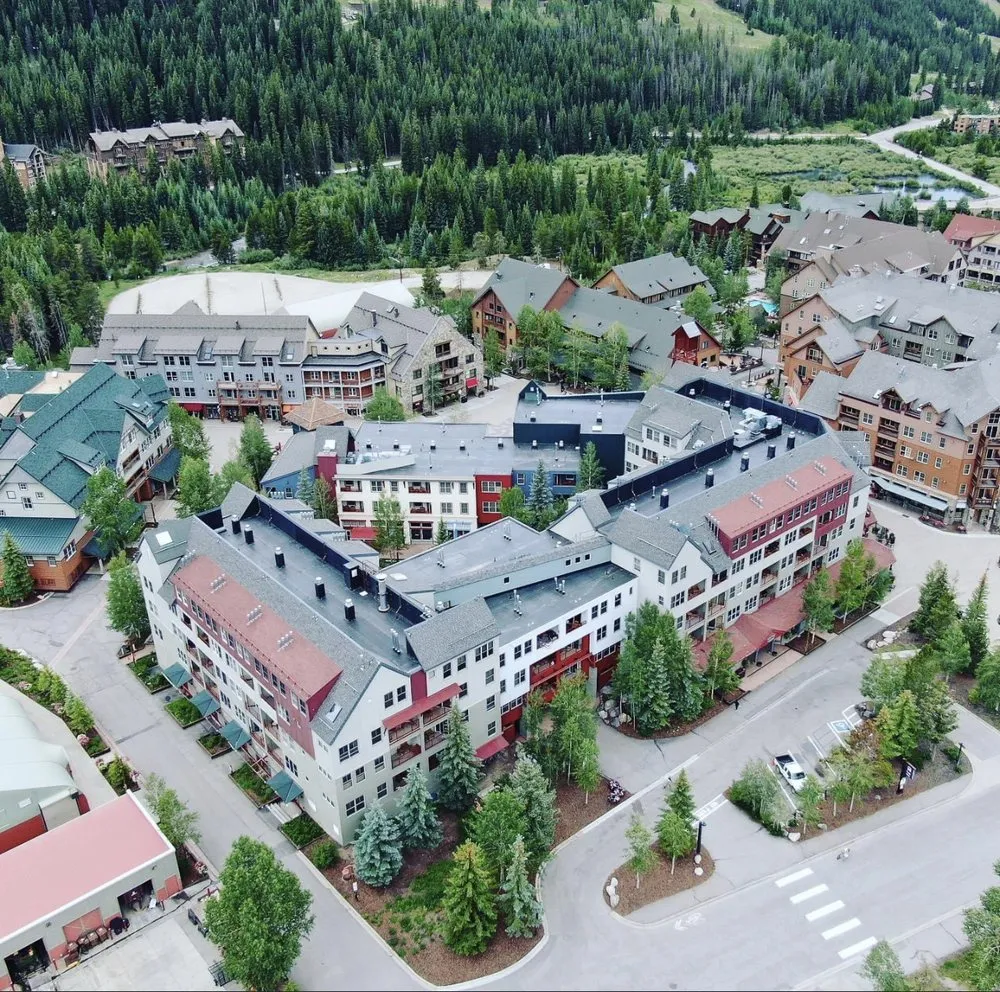 Slide of Gamez Constructors