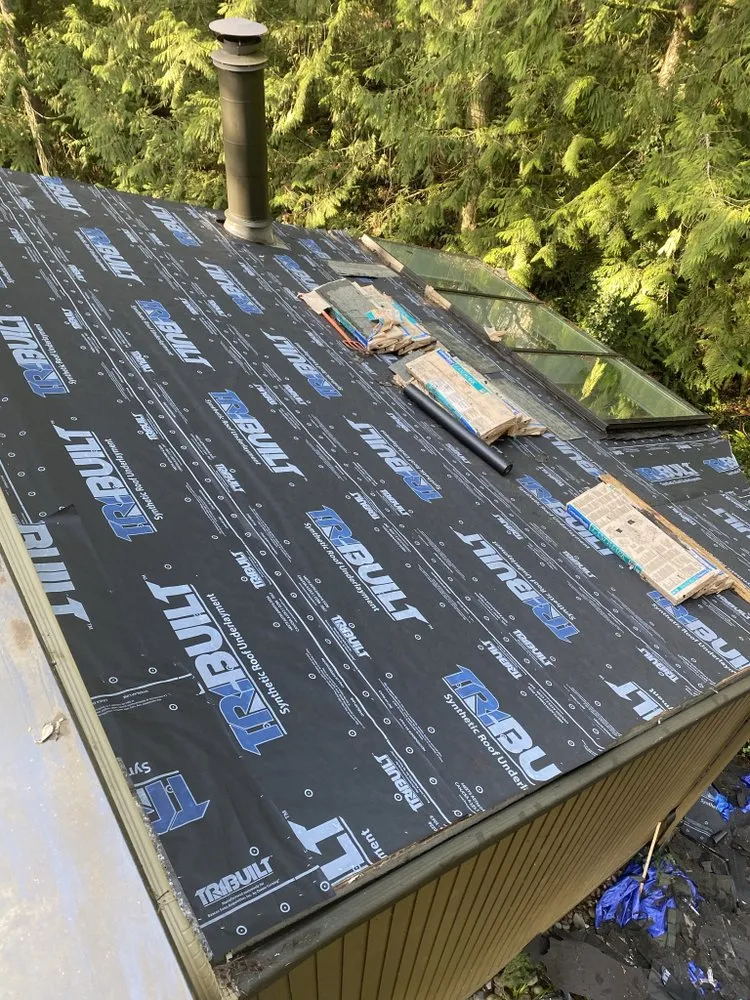 Slide of GamezRoofingLLC