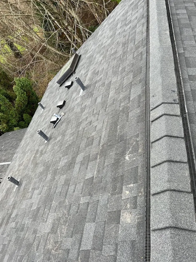 Slide of GamezRoofingLLC