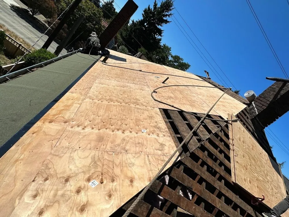 Slide of GamezRoofingLLC