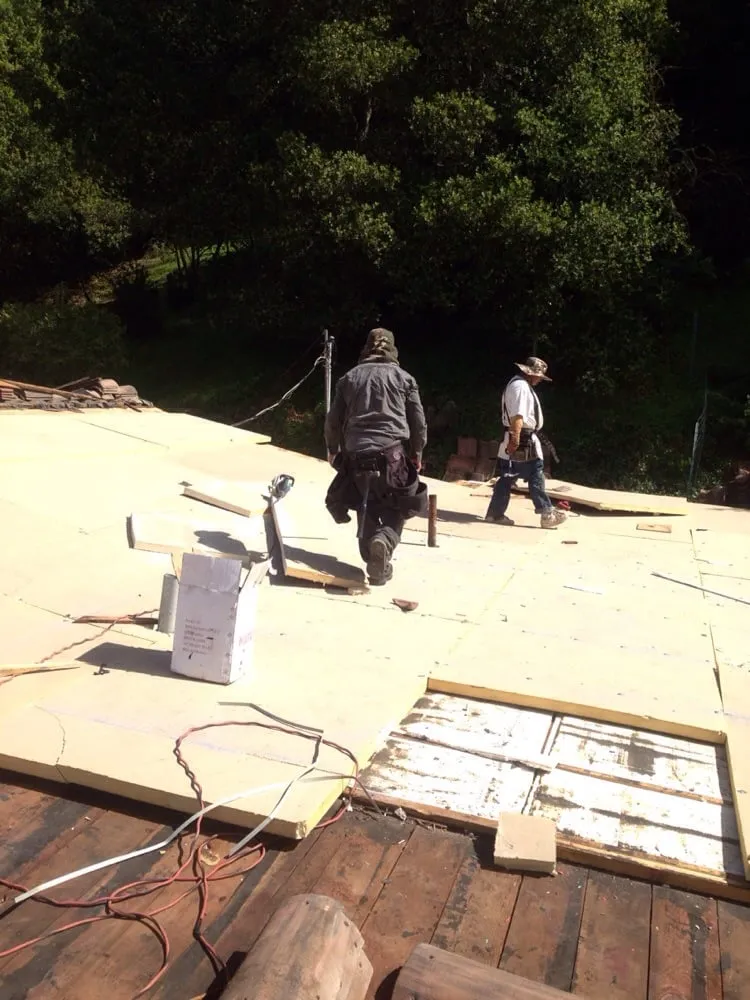 Slide of Gammalyn Roofing