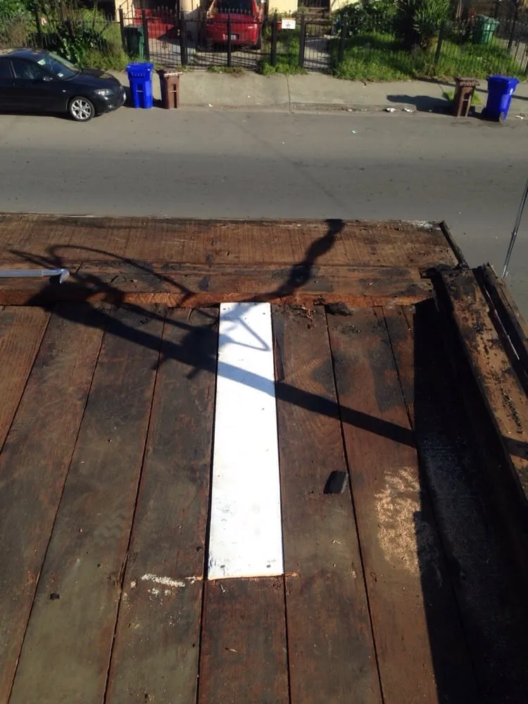 Slide of Gammalyn Roofing