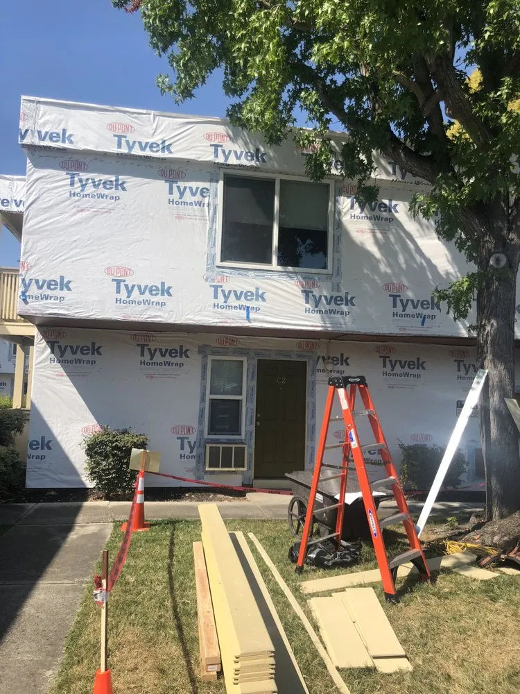 Slide of GAR Contractors