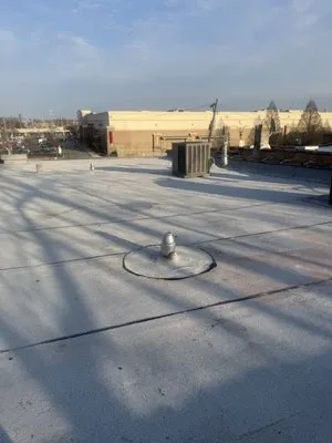 Garcia Flat Roofing Expert Logo