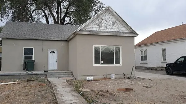 Garcia Martinez Stucco Logo