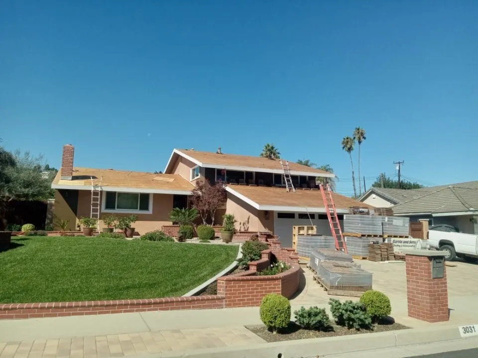 Slide of Garcia Roof Contractor