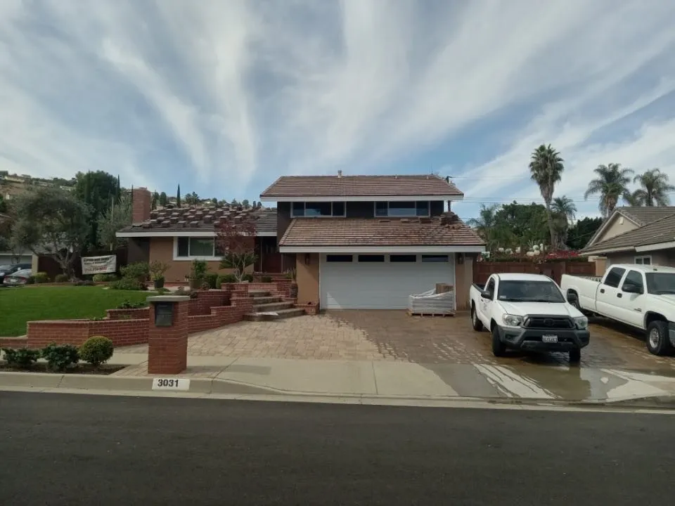 Slide of Garcia Roof Contractor