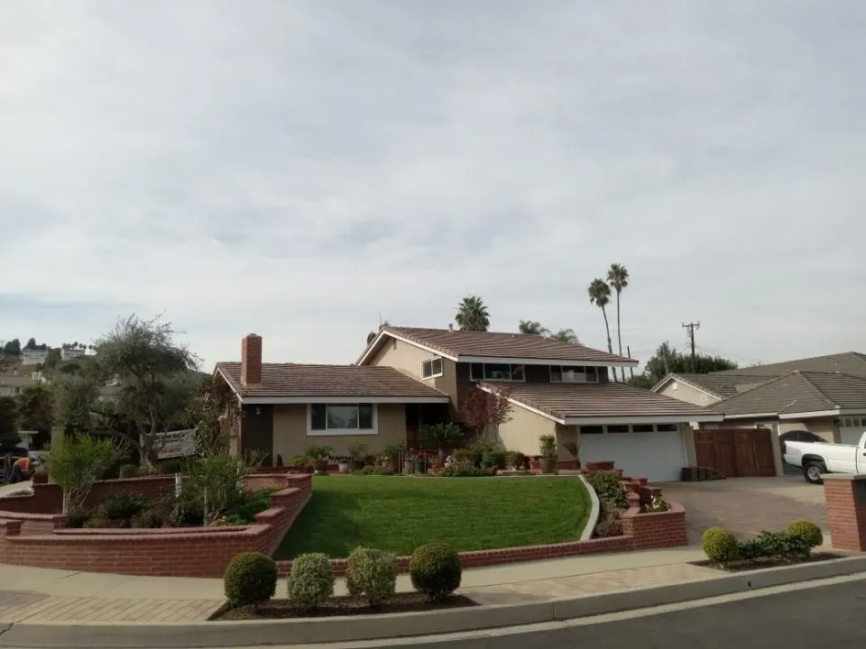 Slide of Garcia Roof Contractor