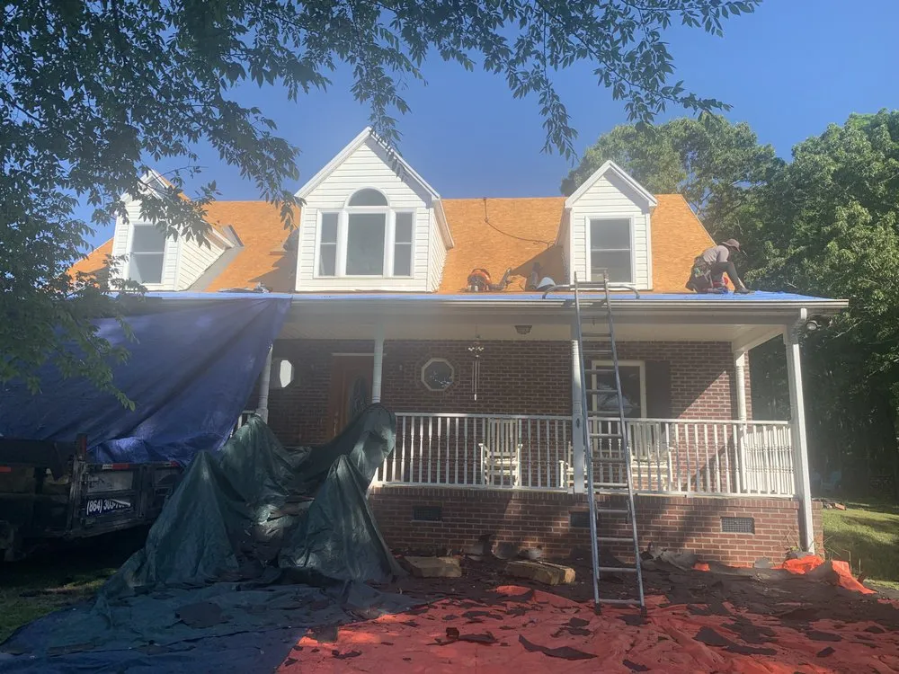 Slide of Garcia Roofing