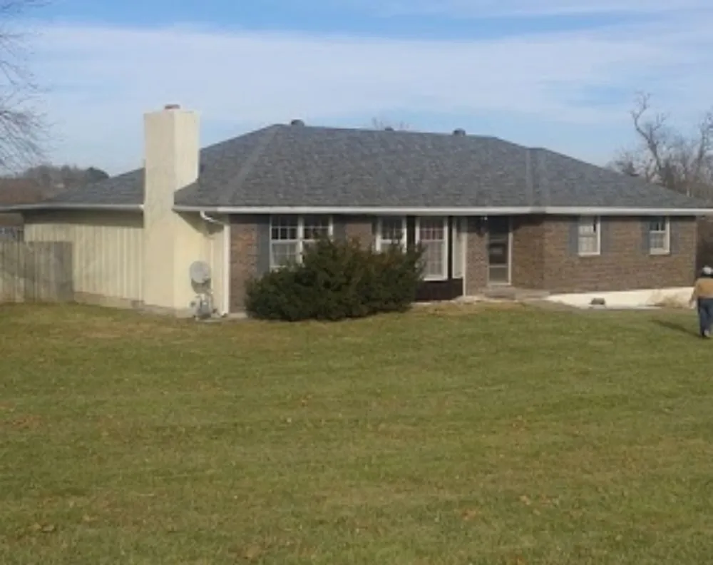 Slide of Garcia Roofing