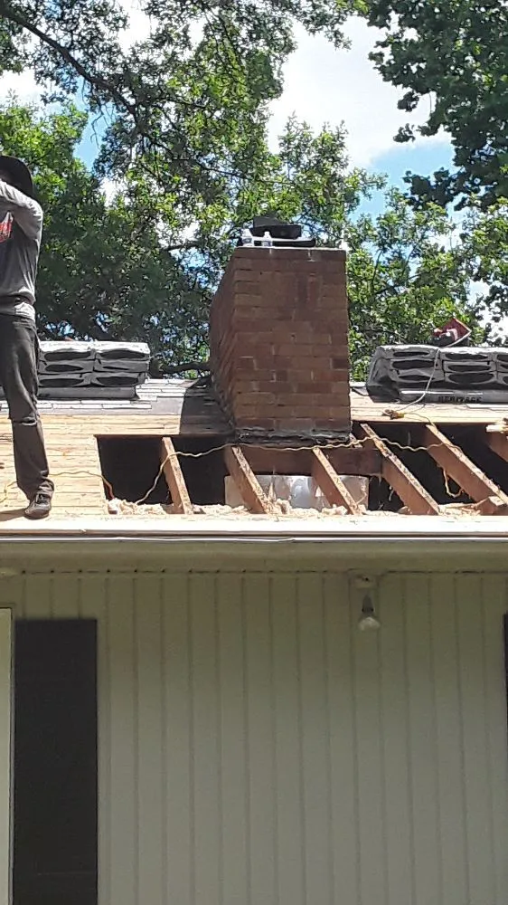 Slide of Garcia Roofing