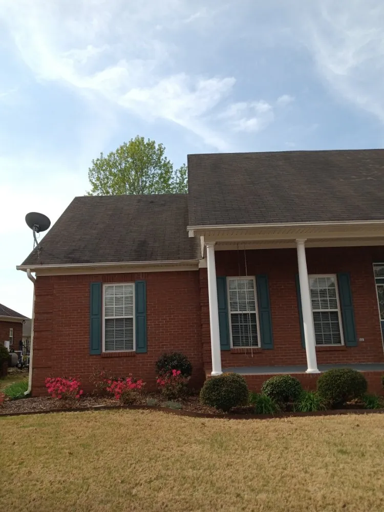 Slide of Garcia Roofing