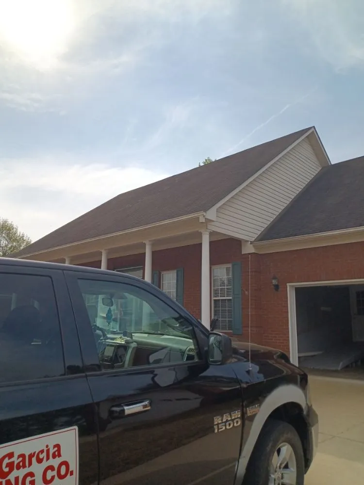 Slide of Garcia Roofing