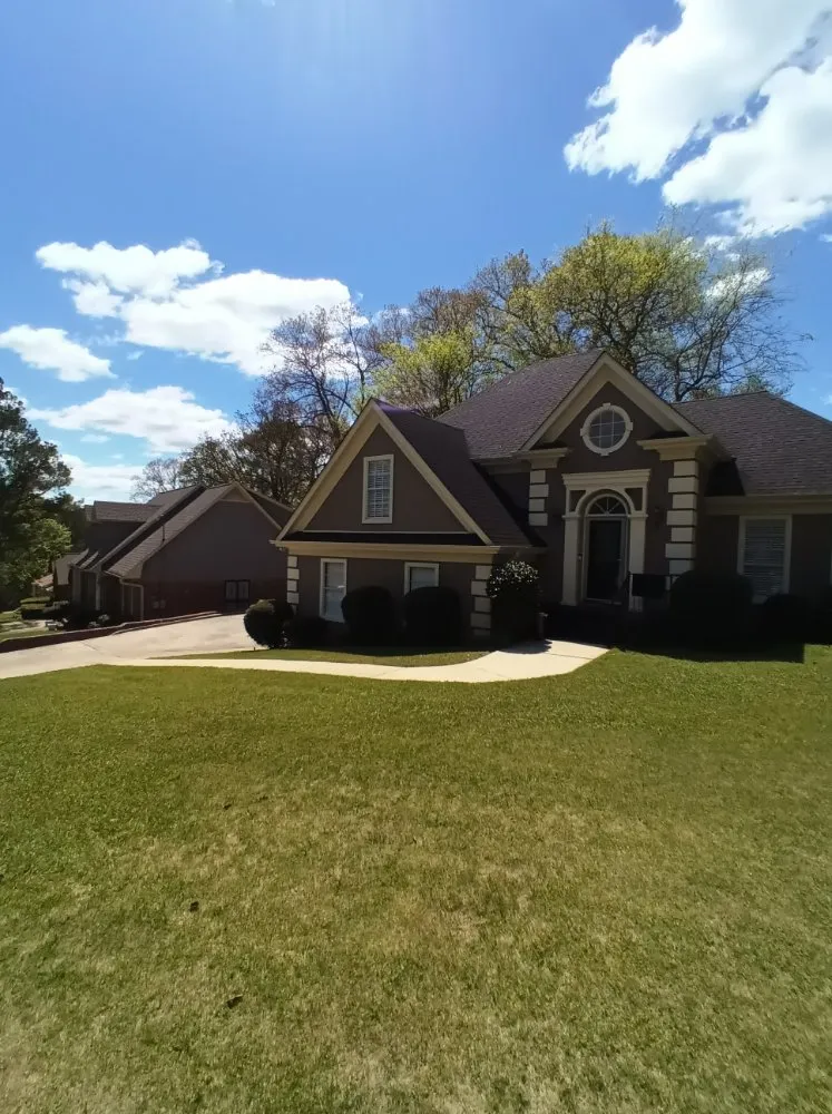 Slide of Garcia Roofing