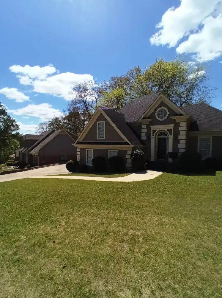 Slide of Garcia Roofing