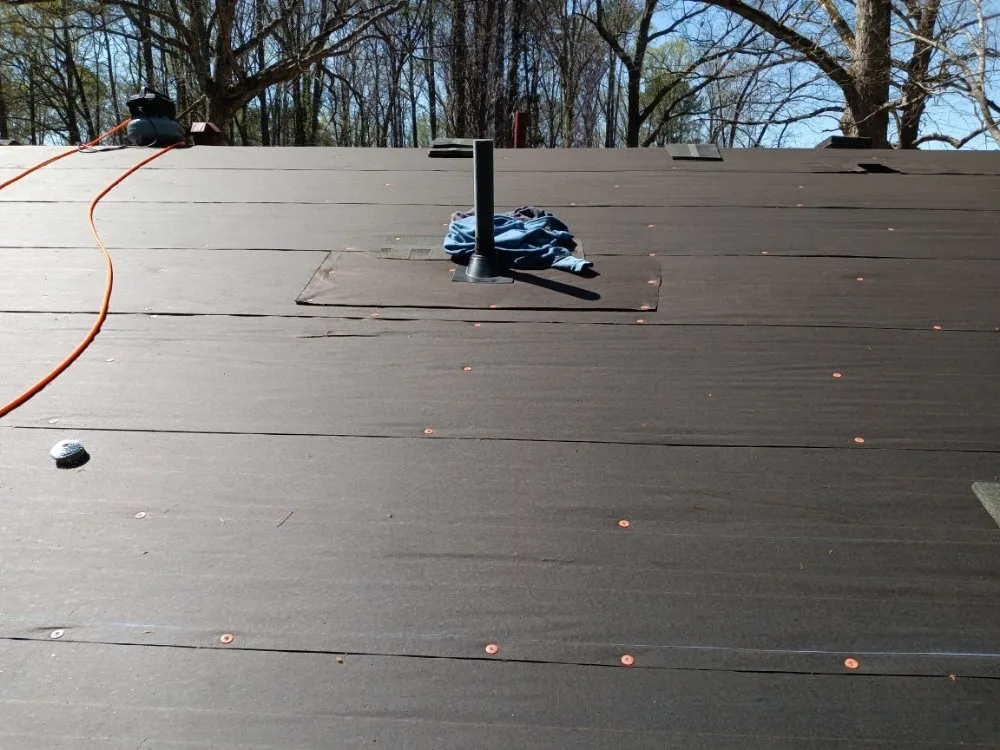 Slide of Garcia Roofing