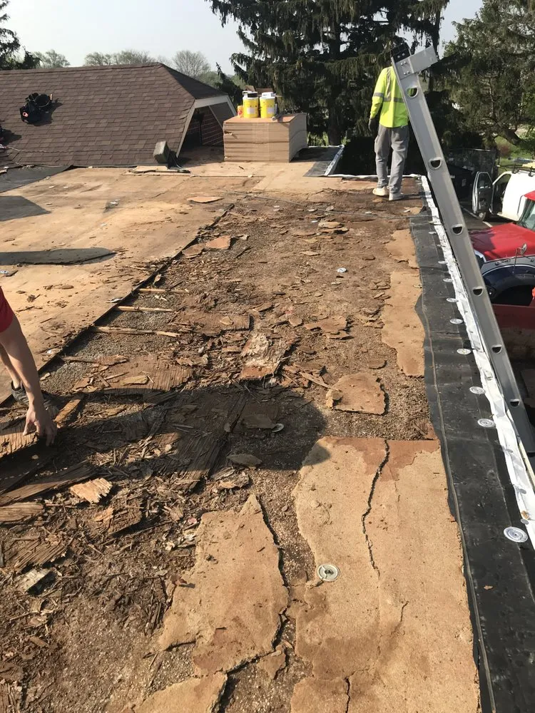 Slide of Garcia roofing