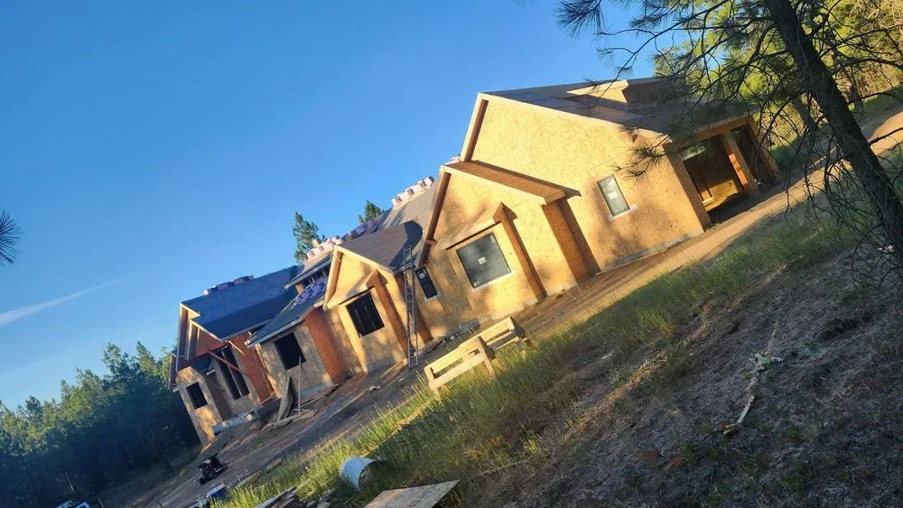 Slide of Garcia Roofing