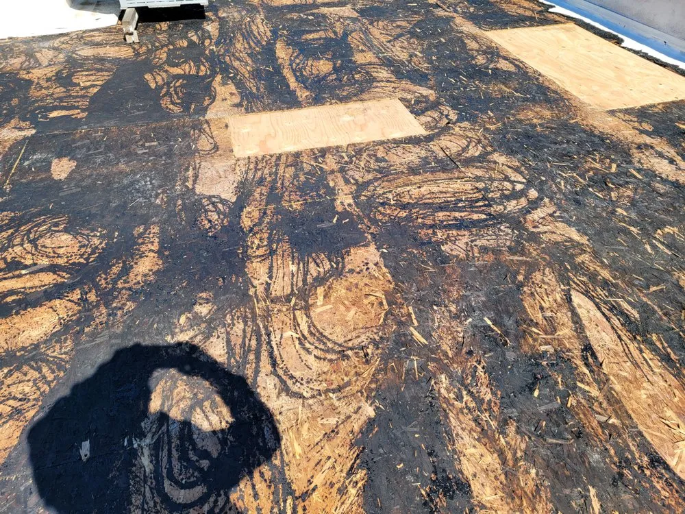 Slide of Garcia Roofing