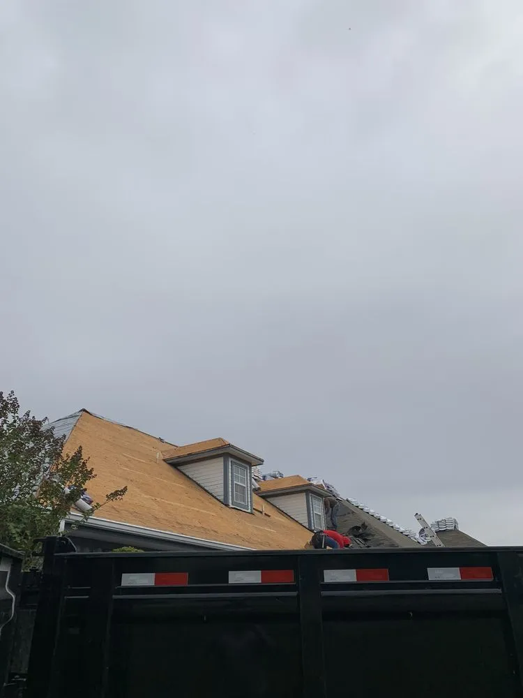 Slide of Garcia Texas Roofing