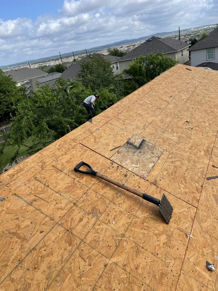 Slide of Garcia Texas Roofing