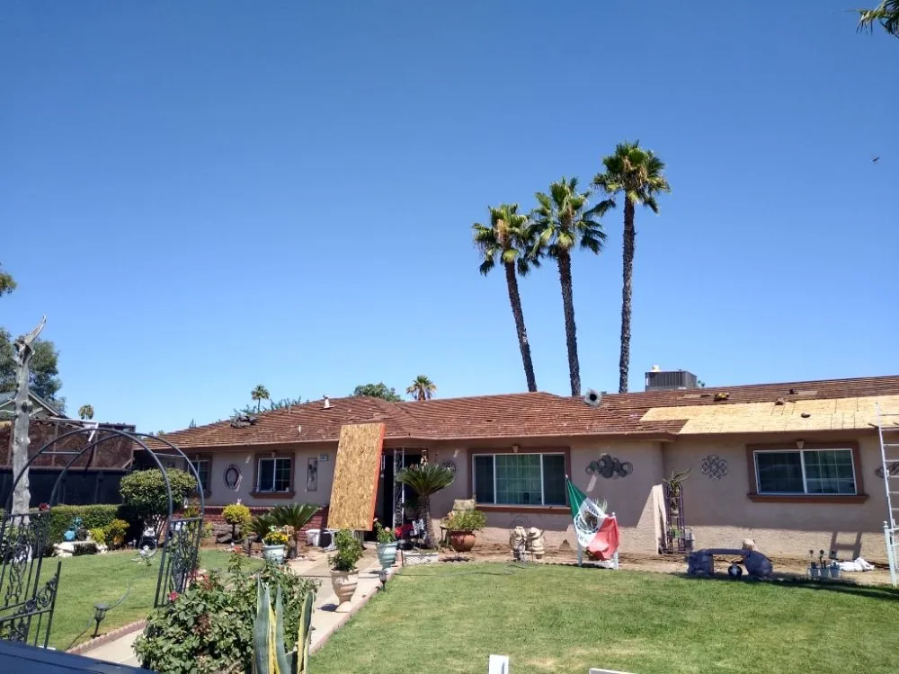 Slide of Garcia's Kingdom Roofing