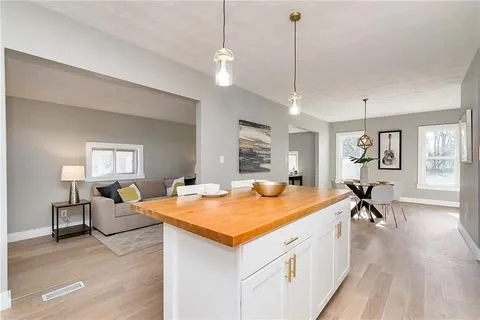 Slide of Garcia's Remodeling