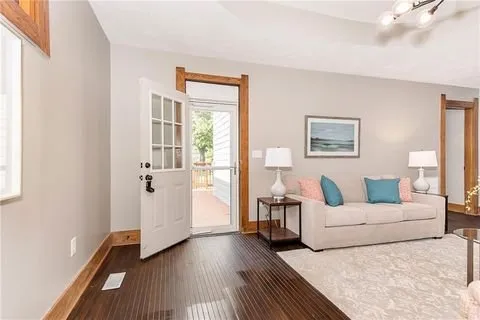 Slide of Garcia's Remodeling