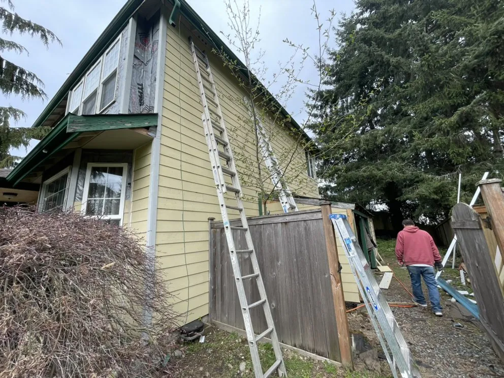 Slide of Garcias Roofing And Construction