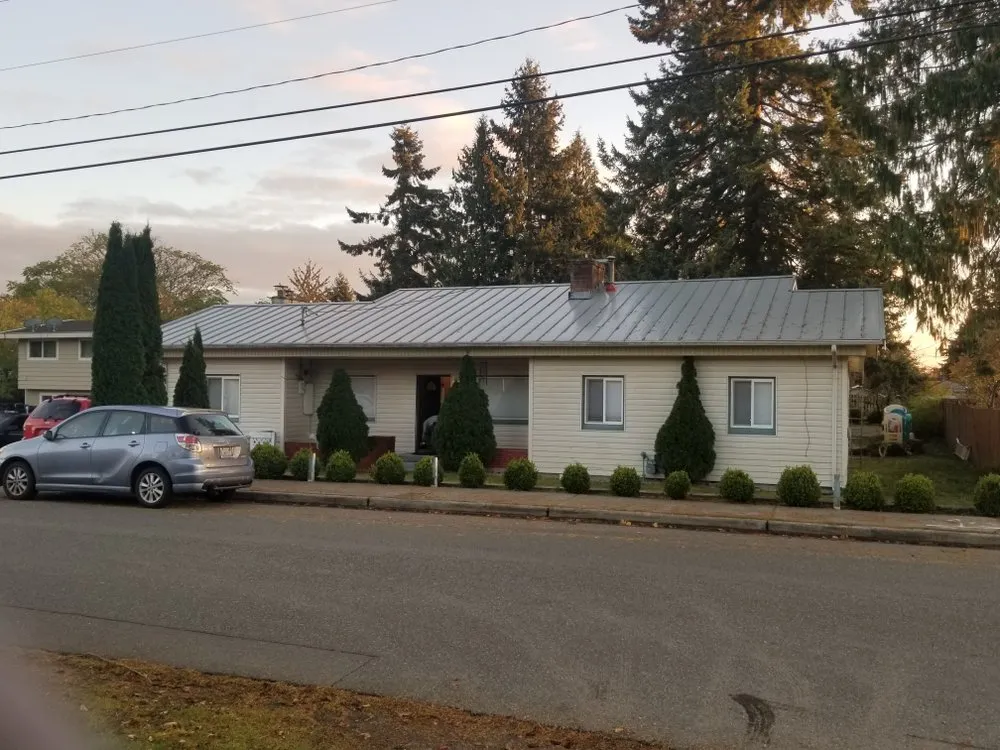 Slide of Garcias Roofing And Construction