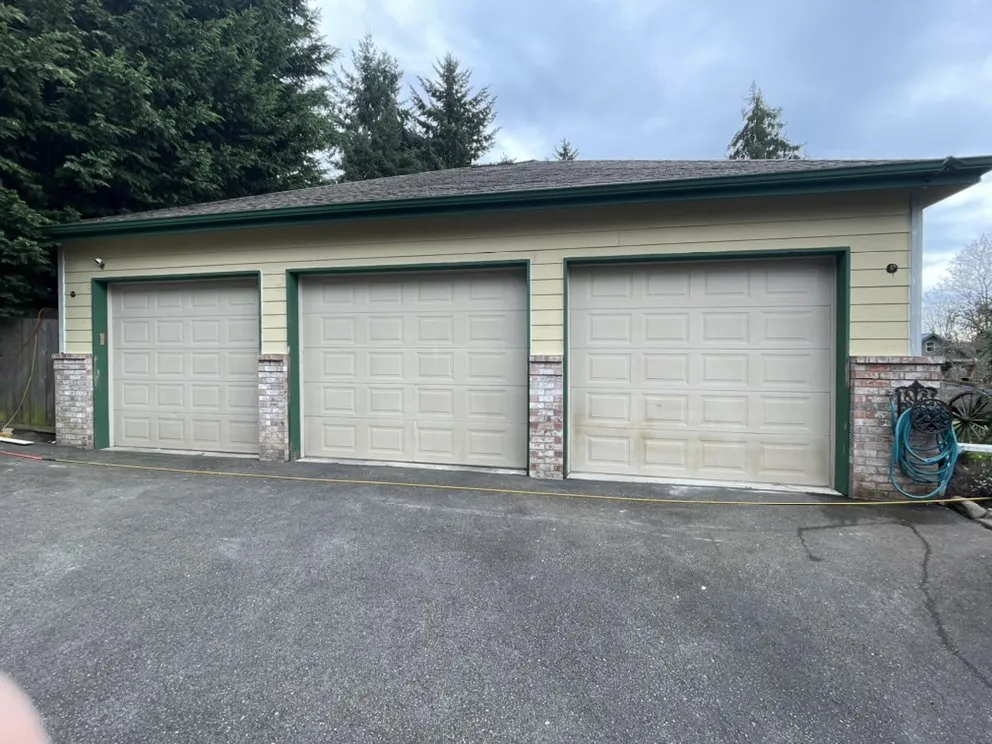 Slide of Garcias Roofing And Construction