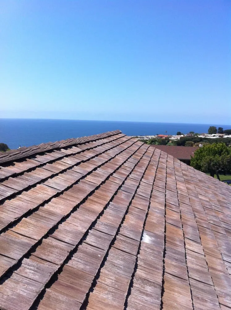 Slide of Gardner Roofing