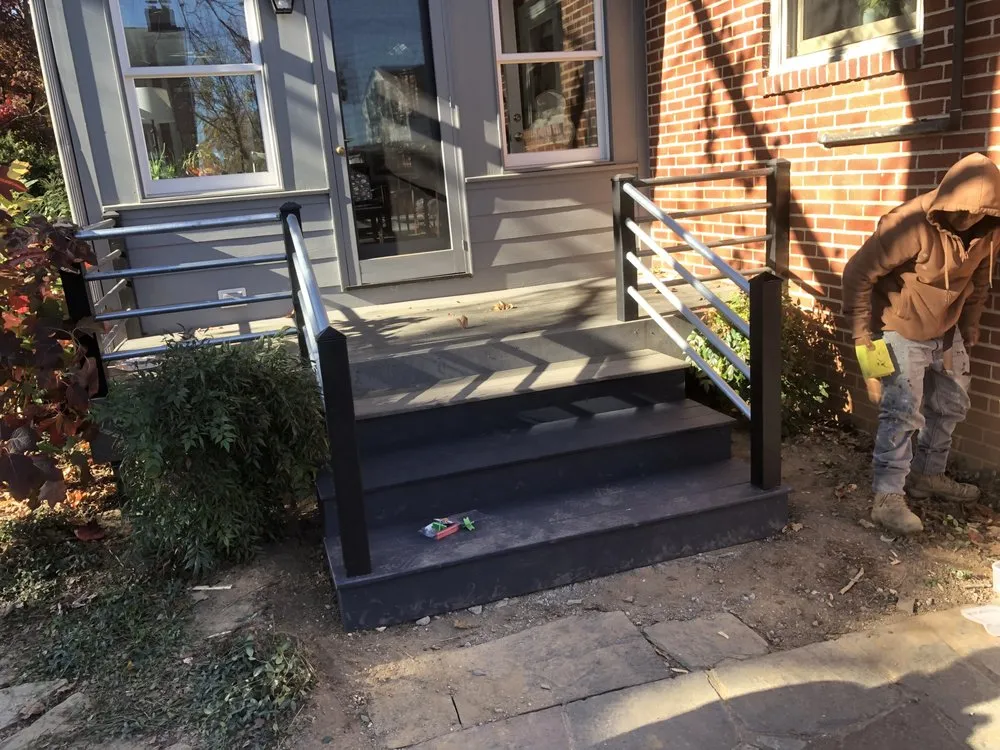 Slide of Gardyloo Roofing & GC