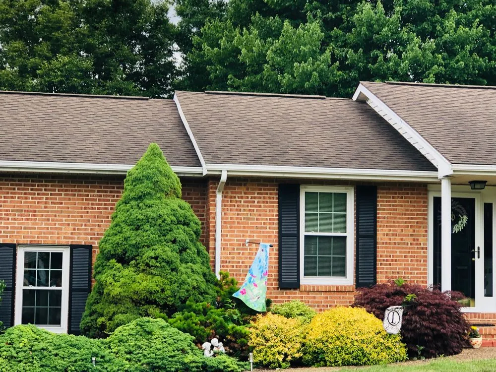 Slide of Garland's Roofing