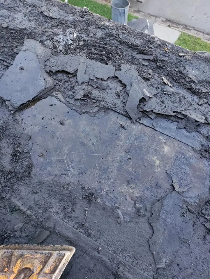 Slide of Garnos Roofing