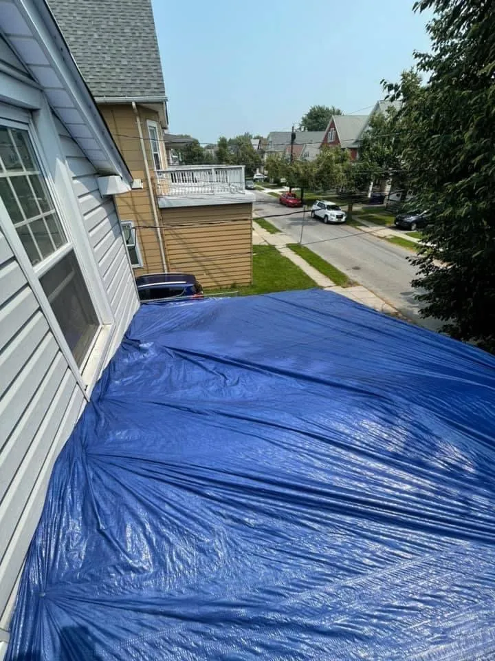 Slide of Garnos Roofing